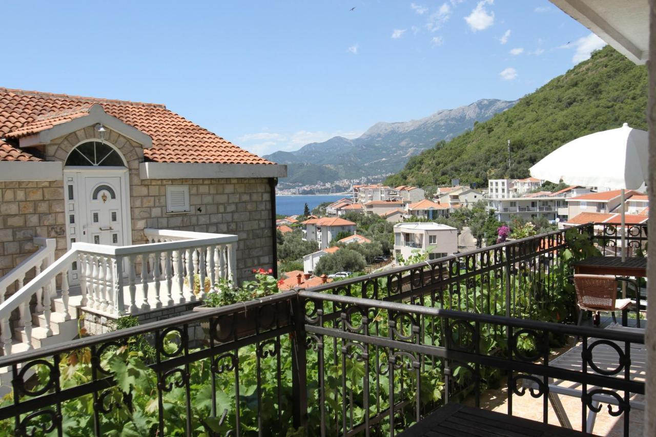 Apartments Muhar Sveti Stefan Zewnętrze zdjęcie