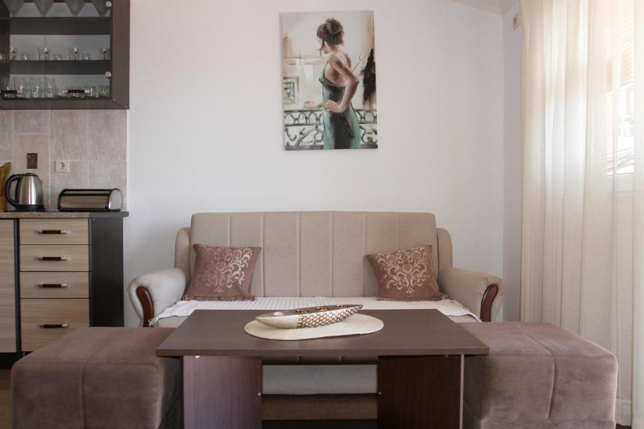 Apartments Muhar Sveti Stefan Zewnętrze zdjęcie